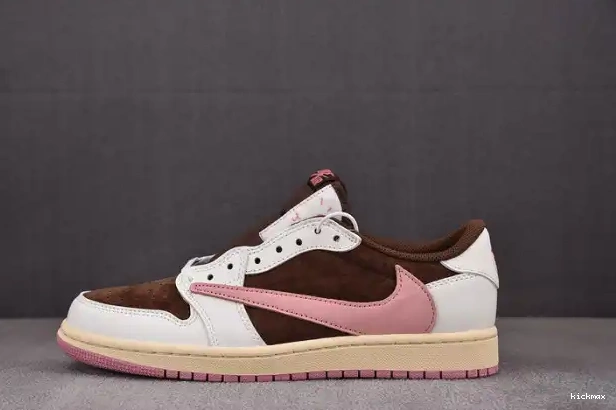 Rep MAX 1 DZ4137-206 x Low Scott SP AJ Travis OG 0325